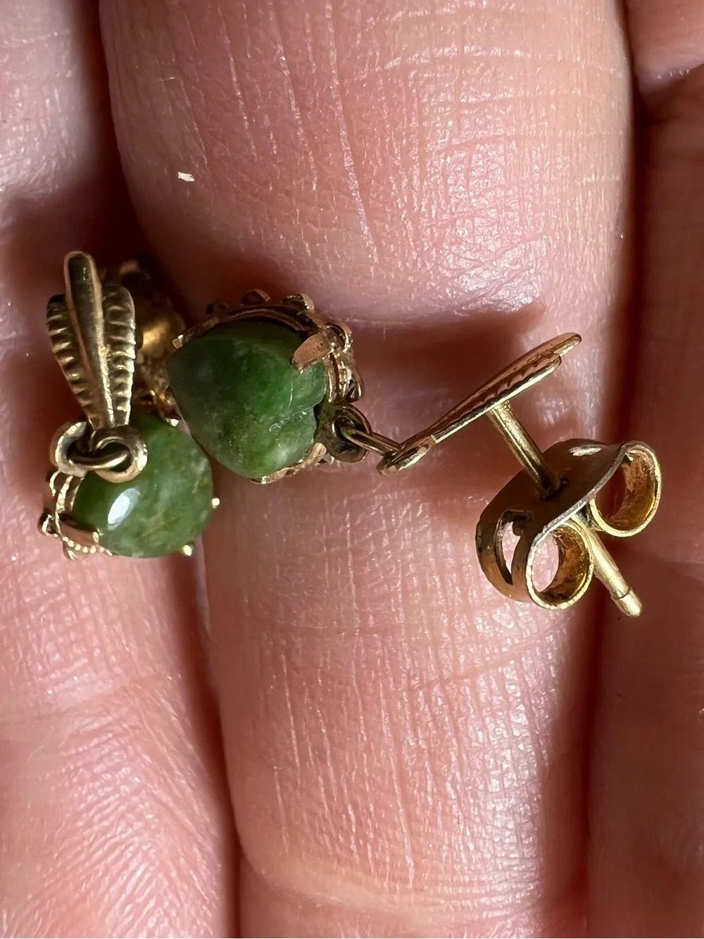 Vintage 14k Gold Heart Jade Drop Earrings